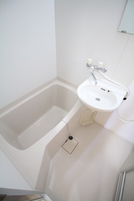 物件内観写真18　(洗面)