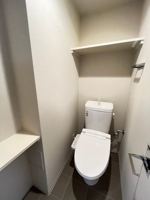 物件内観写真9　(トイレ)