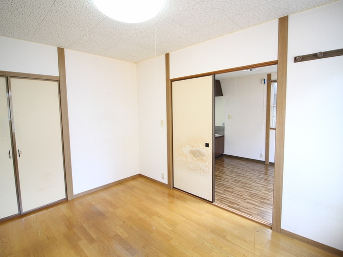 物件内観写真14　(居室)