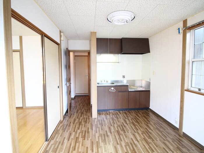 物件内観写真15　(居室)