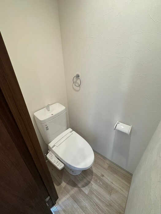 物件内観写真10　(トイレ)