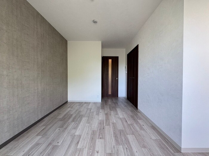 物件内観写真11　(居室)