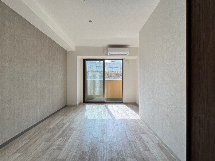 物件内観写真11　(居室)