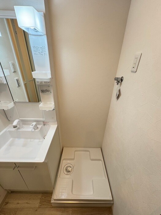 物件内観写真19　(洗濯機置場)