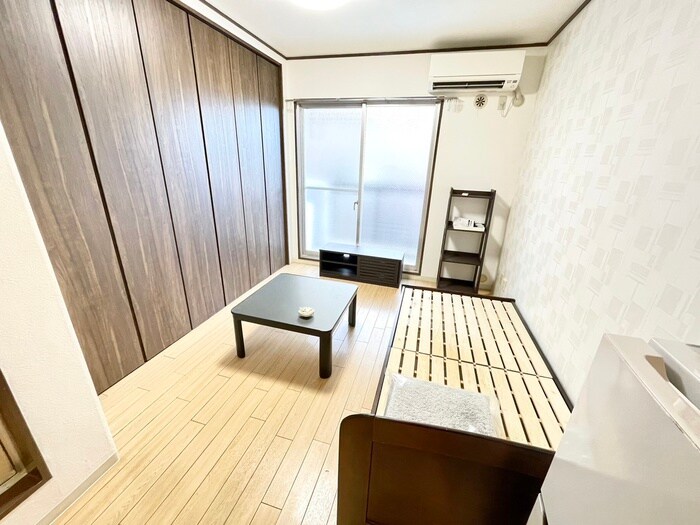 物件内観写真10　(居室)