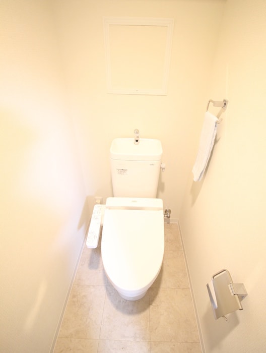 物件内観写真14　(トイレ)