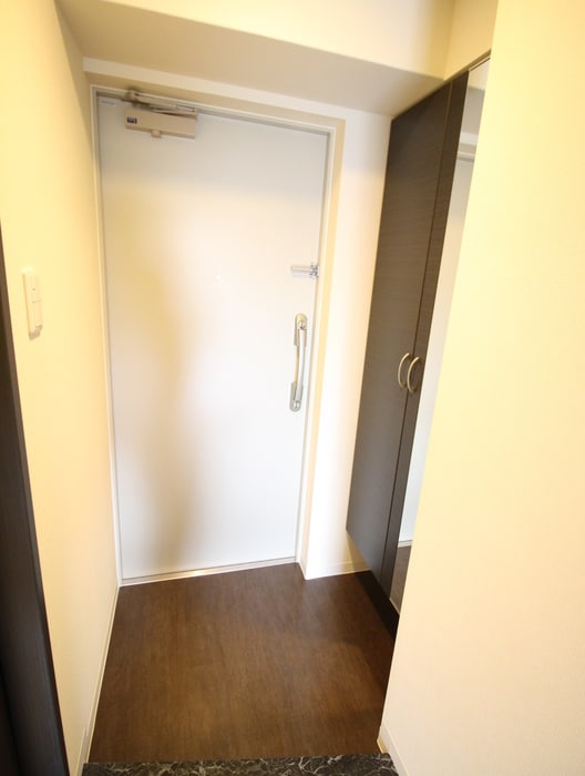 物件内観写真19　(玄関)