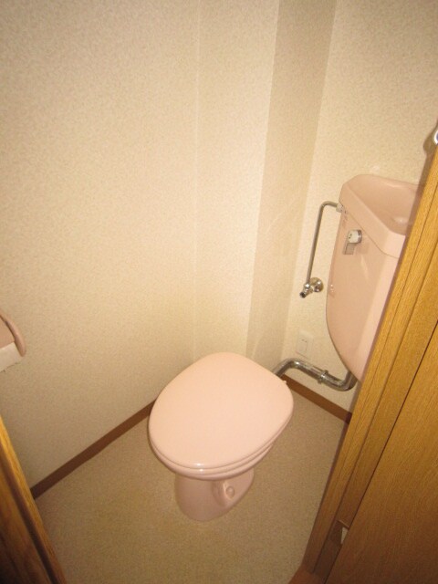 物件内観写真14　(トイレ)