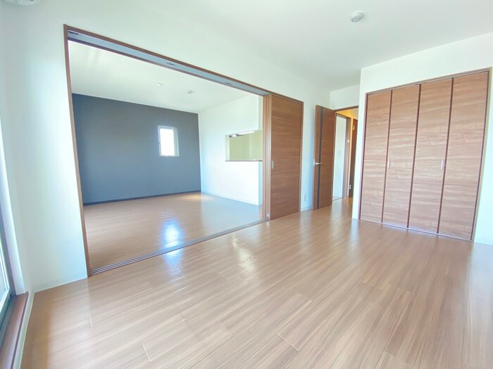 物件内観写真7　(居室)