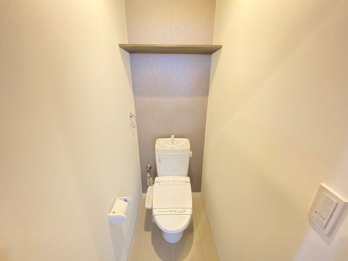 物件内観写真12　(トイレ)