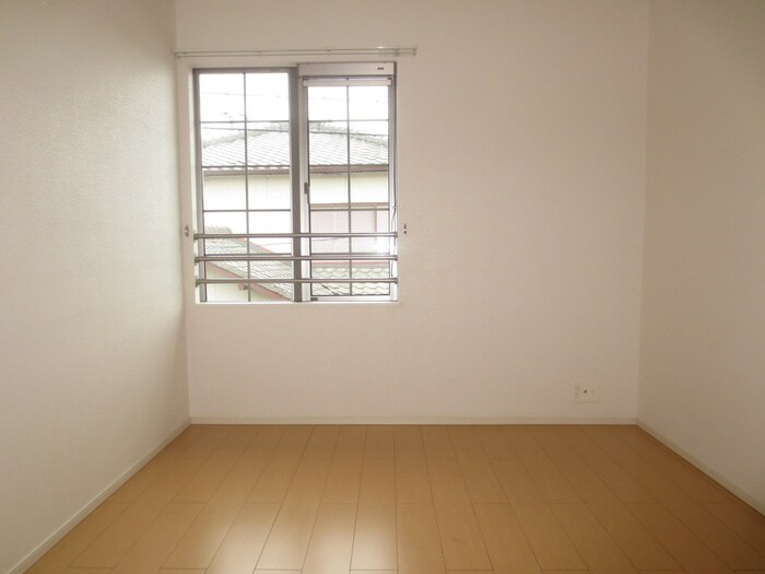 物件内観写真12　(居室)