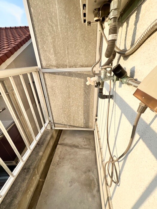 物件内観写真9　(洗濯機置場)