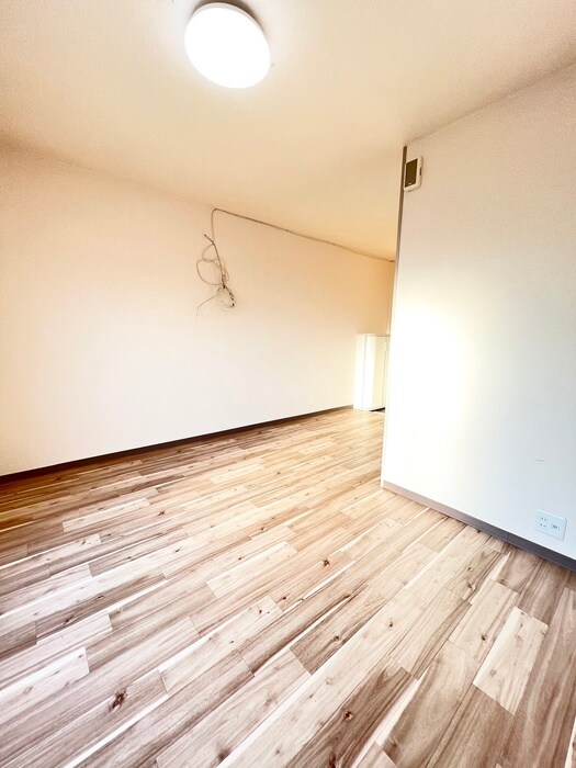 物件内観写真15　(居室)