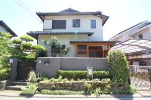 西中邸外観写真