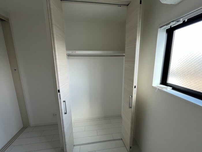 物件内観写真15　(収納)