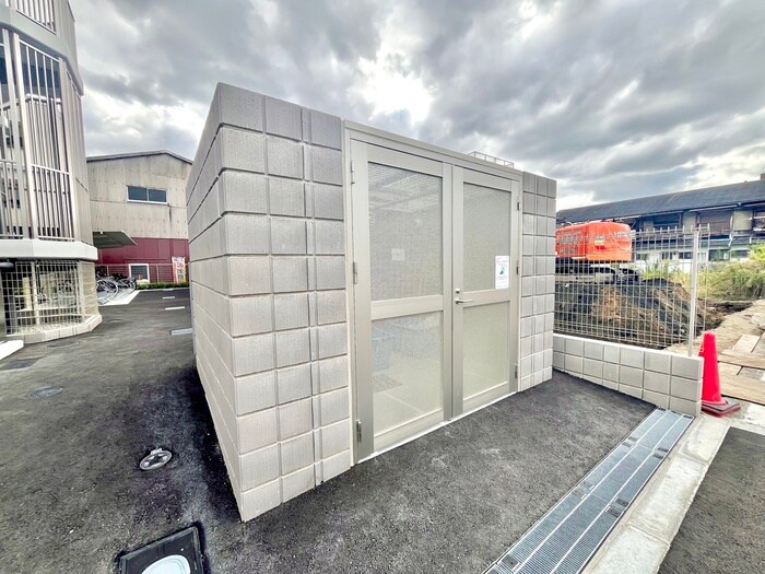 物件外観写真6　(建物設備)