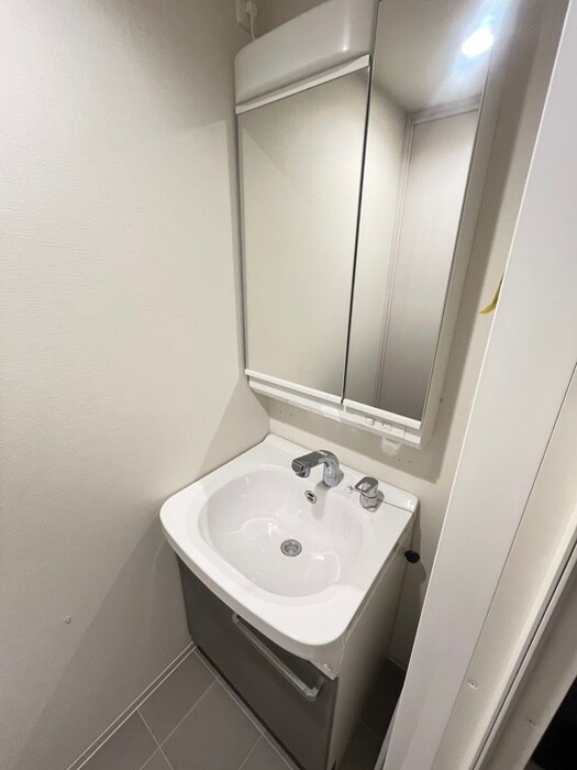 物件内観写真10　(洗面)