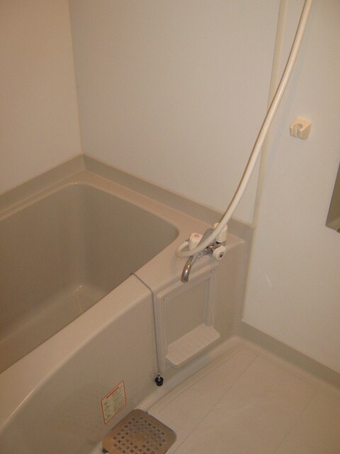 物件内観写真10　(バス／シャワールーム等)