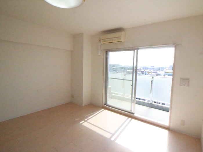 物件内観写真12　(居室)