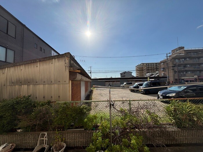 物件内観写真19　(室内からの展望)