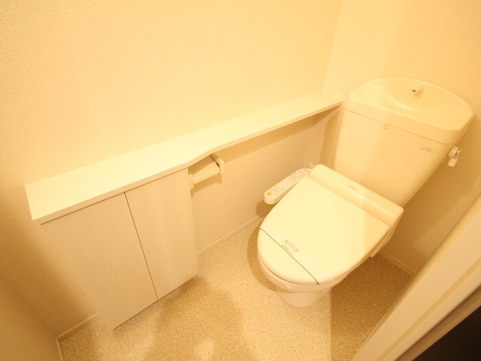 物件内観写真12　(トイレ)