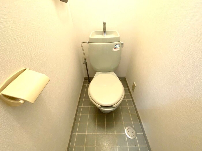物件内観写真13　(トイレ)