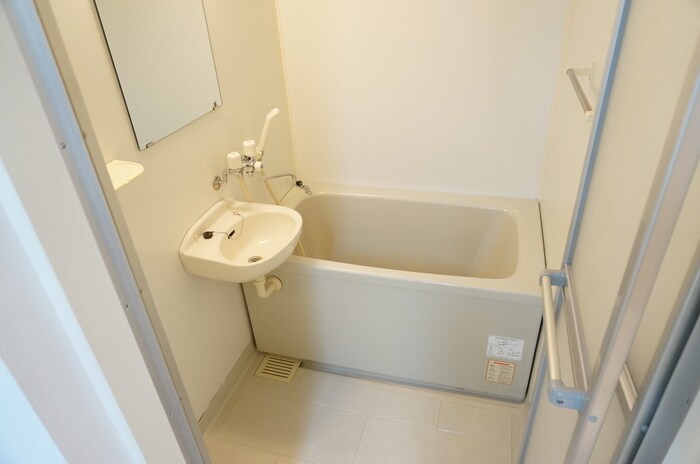 物件内観写真16　(バス／シャワールーム等)