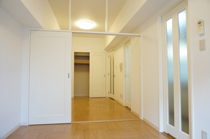 物件内観写真19　(居室)