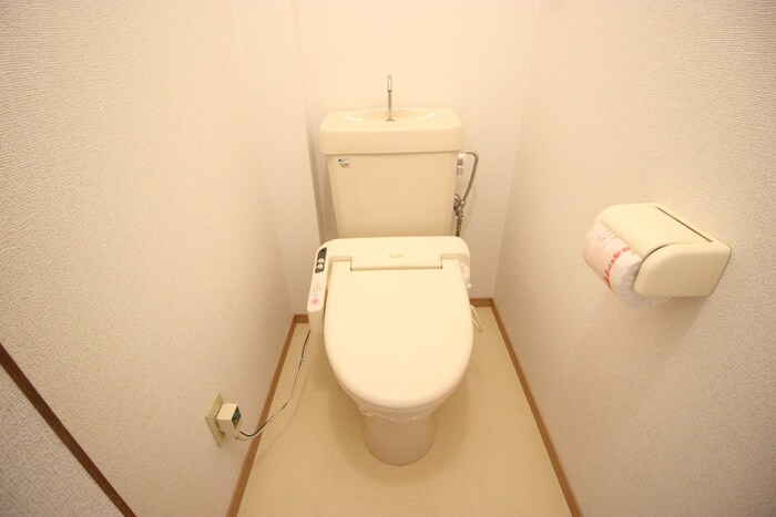 物件内観写真12　(トイレ)