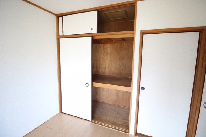 物件内観写真22　(収納)
