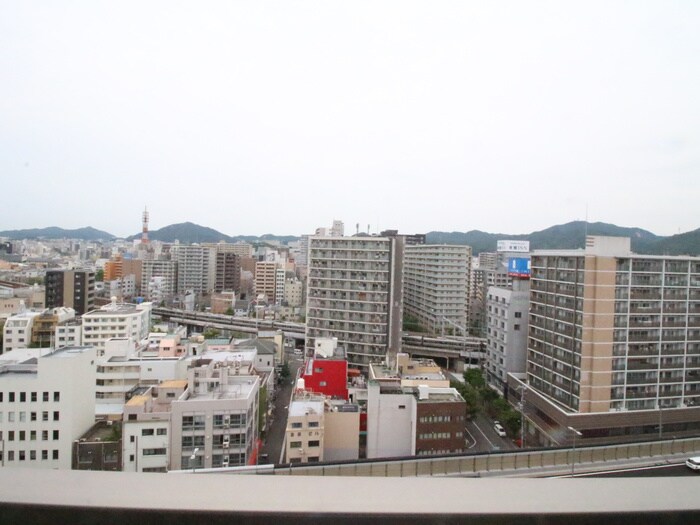 物件内観写真19　(室内からの展望)