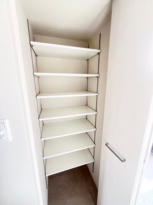 物件内観写真17　(靴箱)