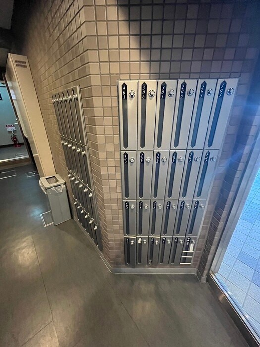 物件外観写真4　(建物設備)