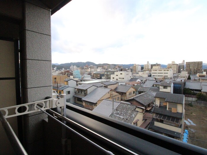 物件内観写真16　(室内からの展望)