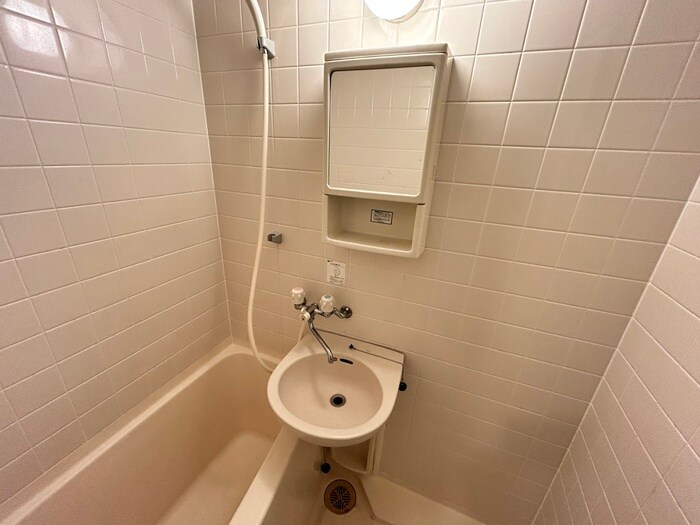 物件内観写真13　(洗面)