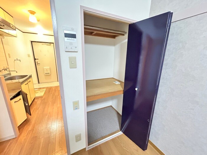 物件内観写真17　(収納)