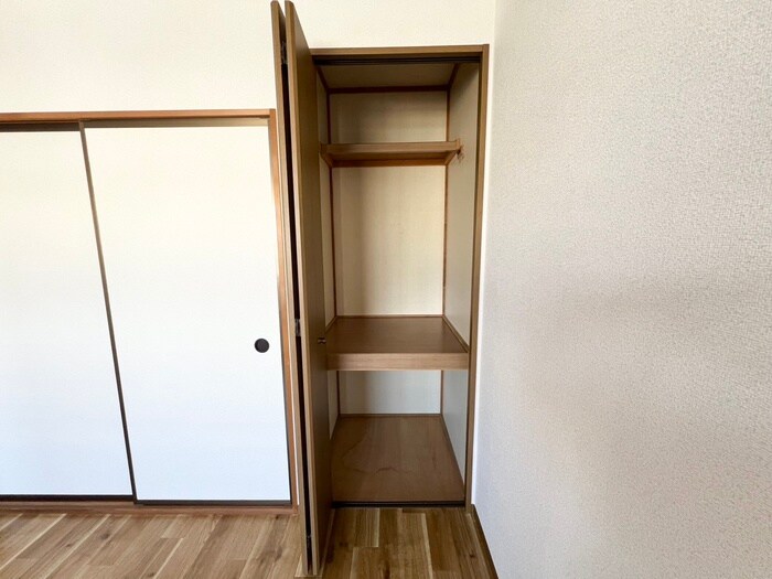 物件内観写真17　(玄関)