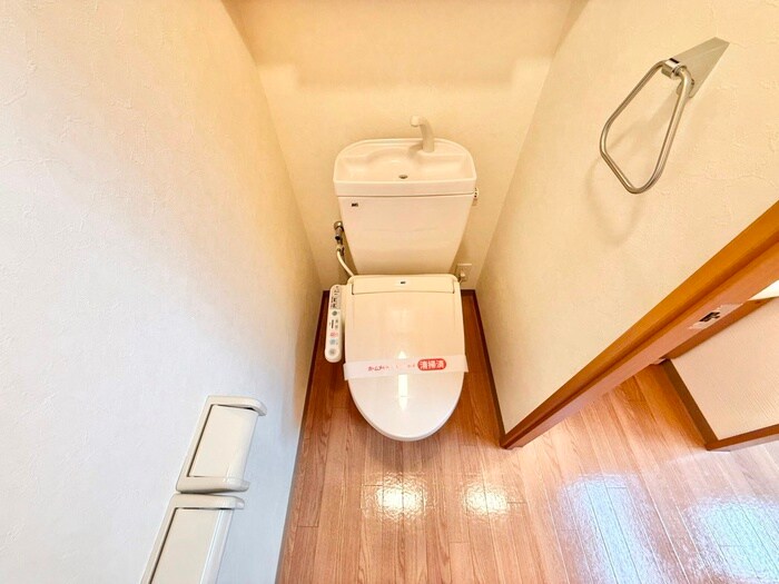 物件内観写真13　(トイレ)