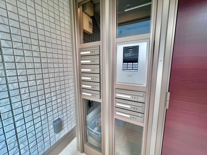 物件外観写真6　(建物設備)