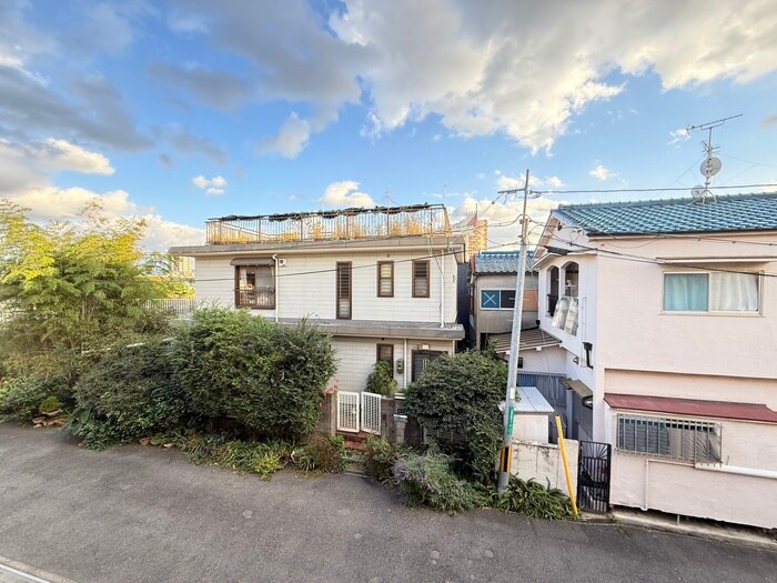 物件内観写真21　(室内からの展望)