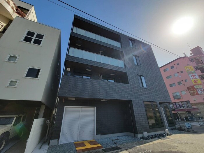 物件外観写真2　(外観写真)