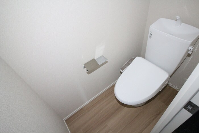 物件内観写真12　(トイレ)