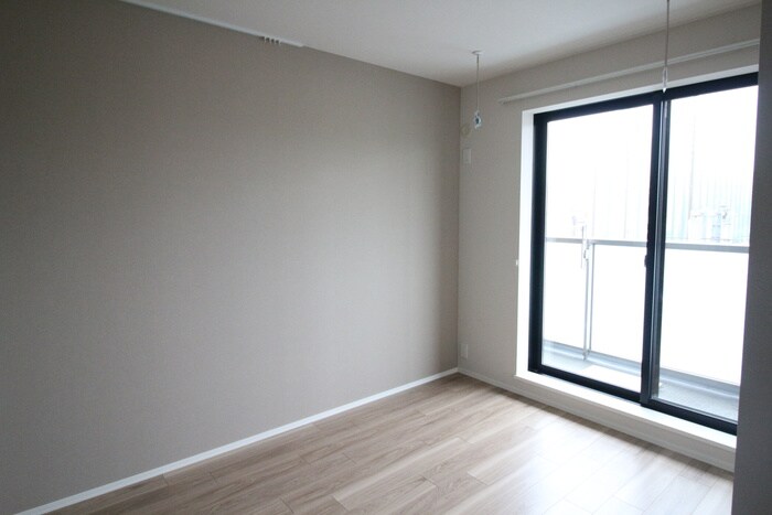 物件内観写真18　(居室)