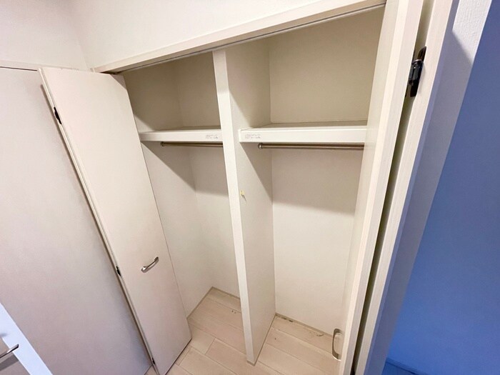 物件内観写真15　(収納)