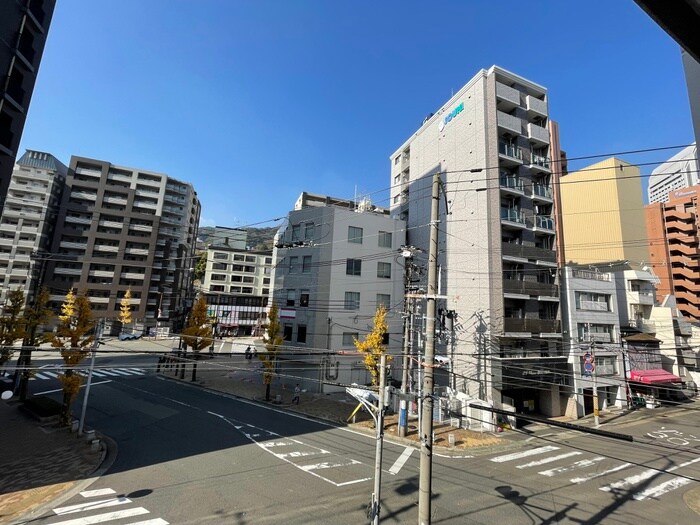 物件内観写真21　(室内からの展望)