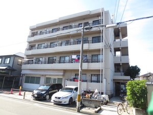 メゾン三島外観写真