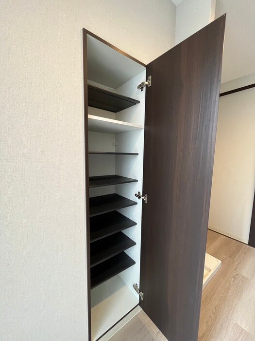 物件内観写真12　(靴箱)