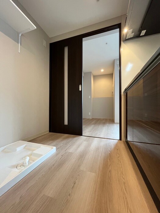 物件内観写真17　(廊下)