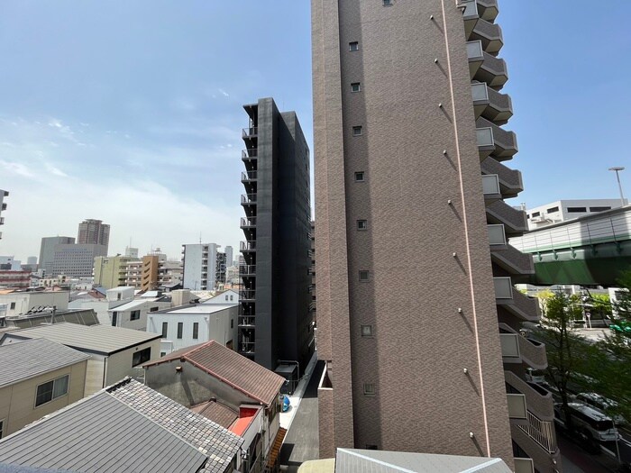 物件内観写真22　(室内からの展望)