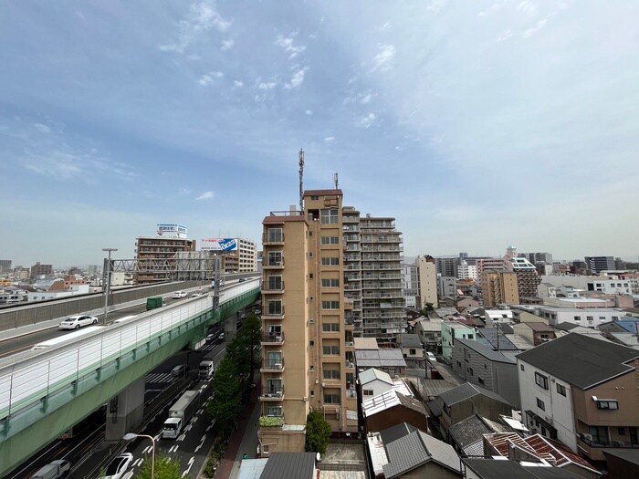 物件内観写真22　(室内からの展望)